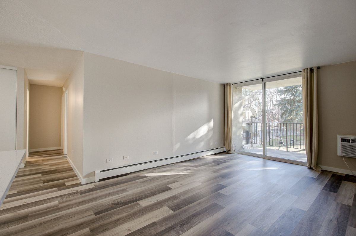 2231 S Vaughn Way - Photo 3 of 25