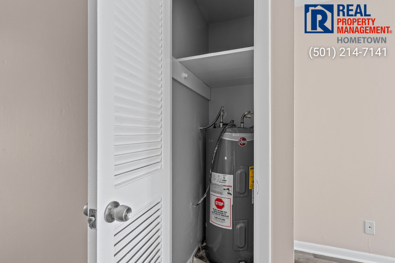 Orleans Square Apartments - Photo 5 of 12