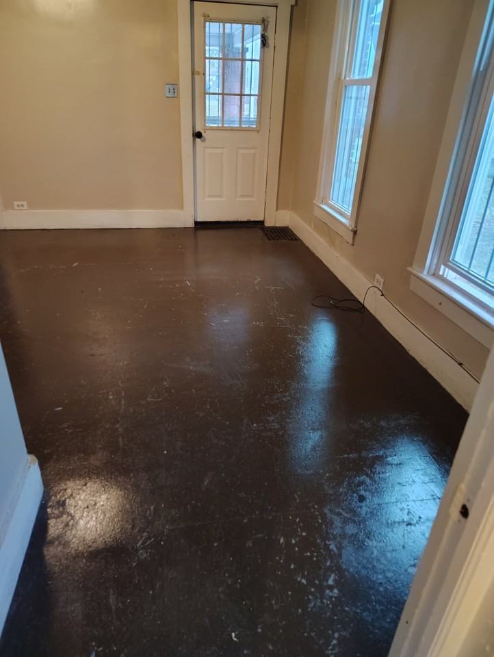 620 S 8th St - Photo 2 of 5