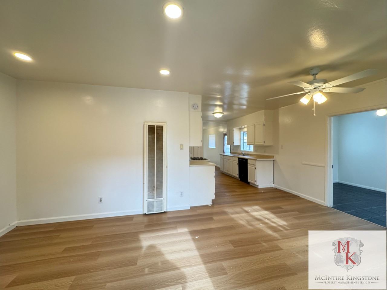 435 W Palm Ave - Photo 4 of 16