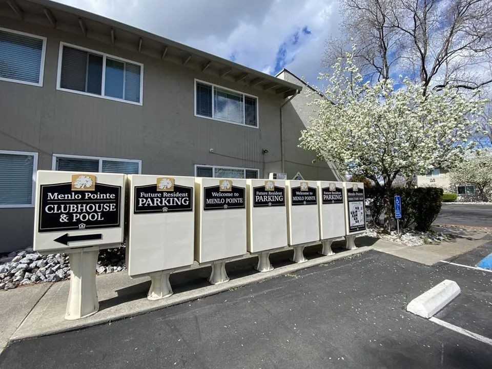 Menlo Pointe - Photo 5 of 25