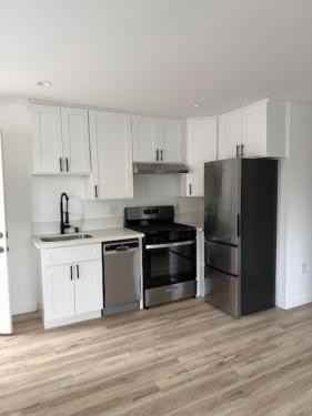 1411 Mohawk St - Photo 2 of 10