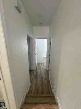 1411 Mohawk St - Photo 3 of 10