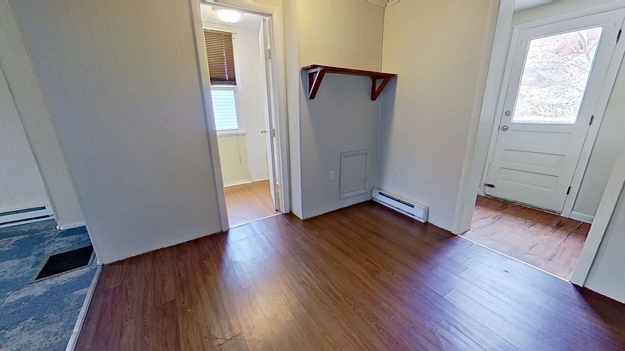 41 Baltimore St - Photo 6 of 10