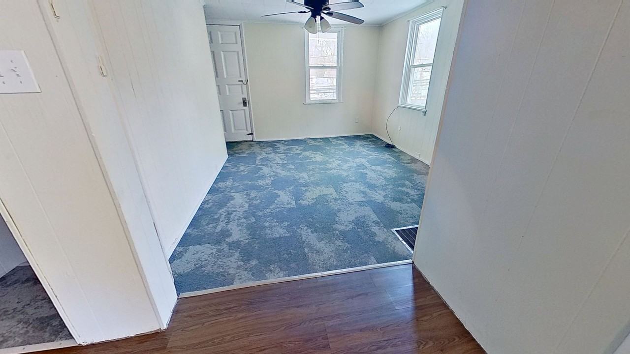 41 Baltimore St - Photo 7 of 10