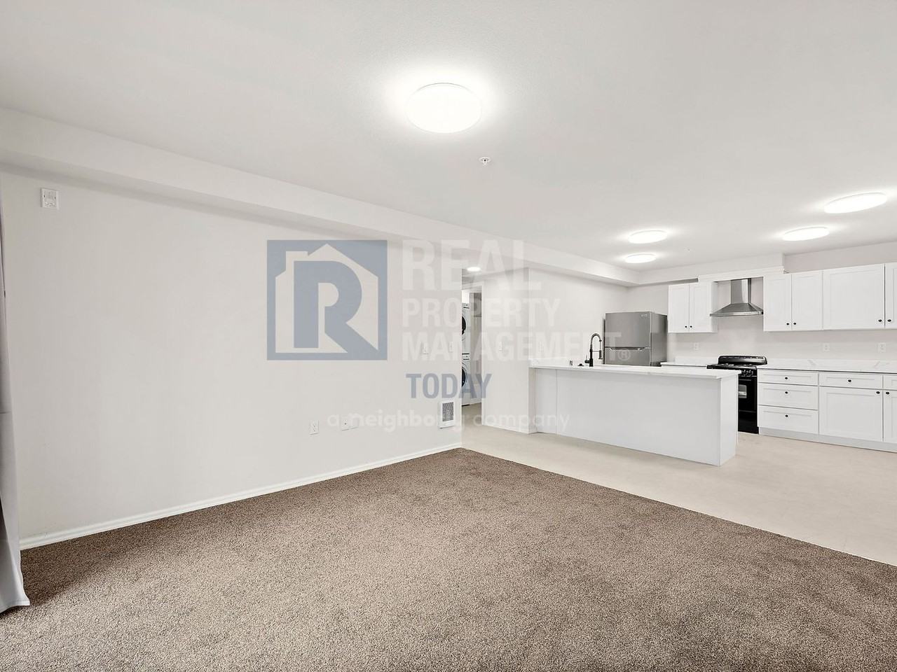 The One Apt - 7843 (Silver) - Photo 6 of 40