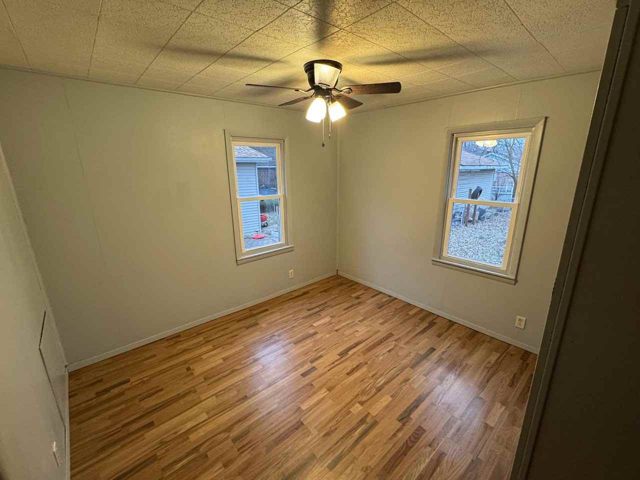 2019 S Elizabeth St - Photo 3 of 12