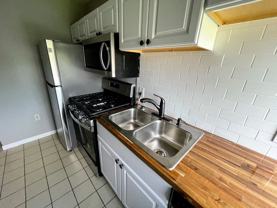 2323 Sidney St - Photo 1 of 1