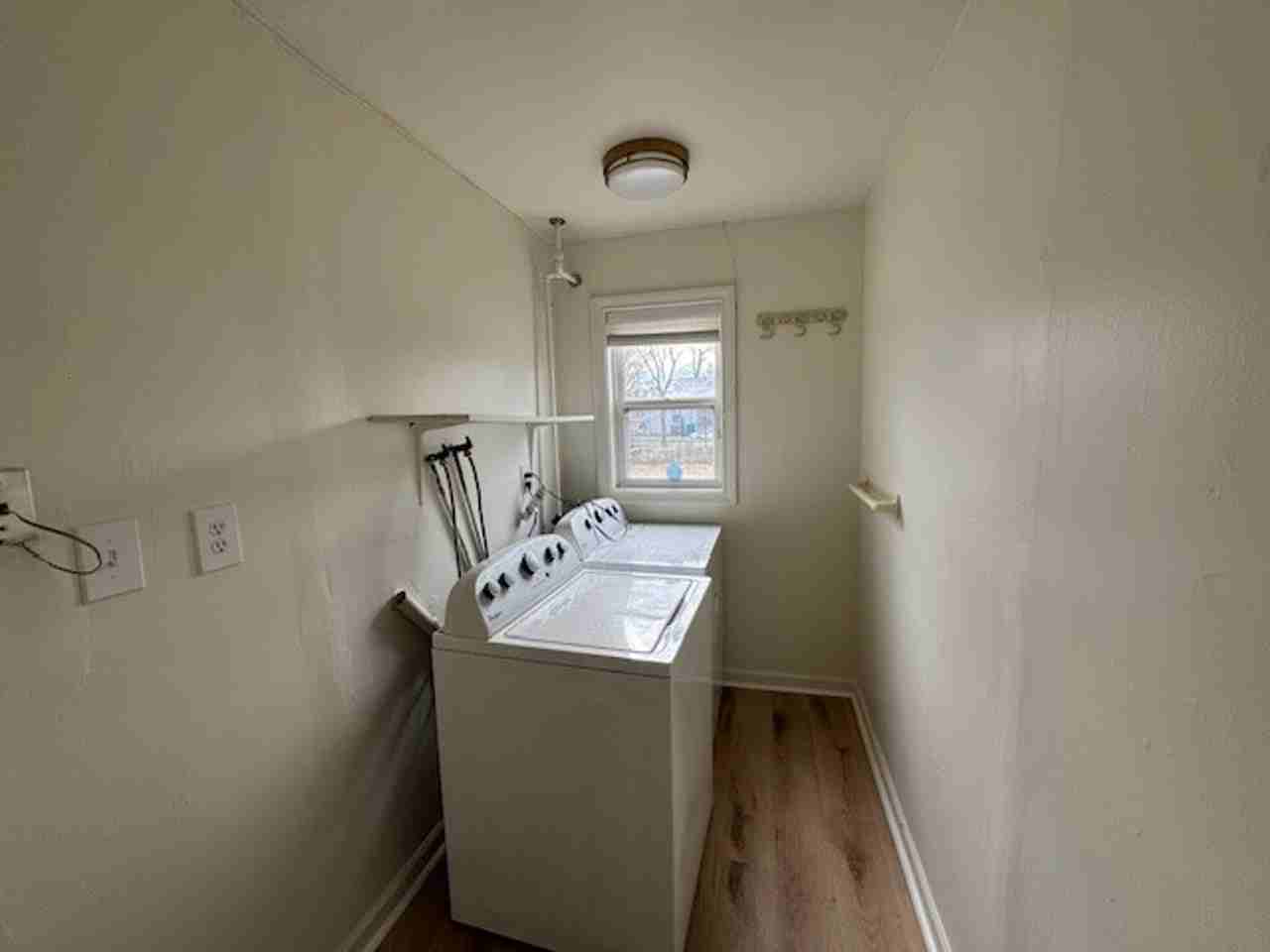 8237 Laughlin Dr - Photo 6 of 7