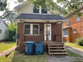 featured image of 3074 Toledo Ave