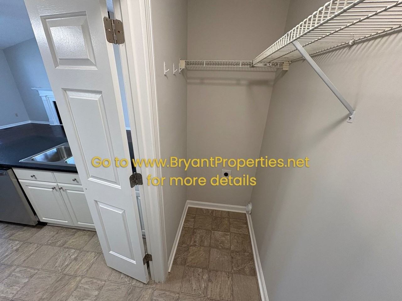 2002 Dogwood Ln - Photo 7 of 24