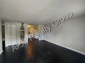 2710 Howell Ct Apt B #Apt B - Photo 1 of 1