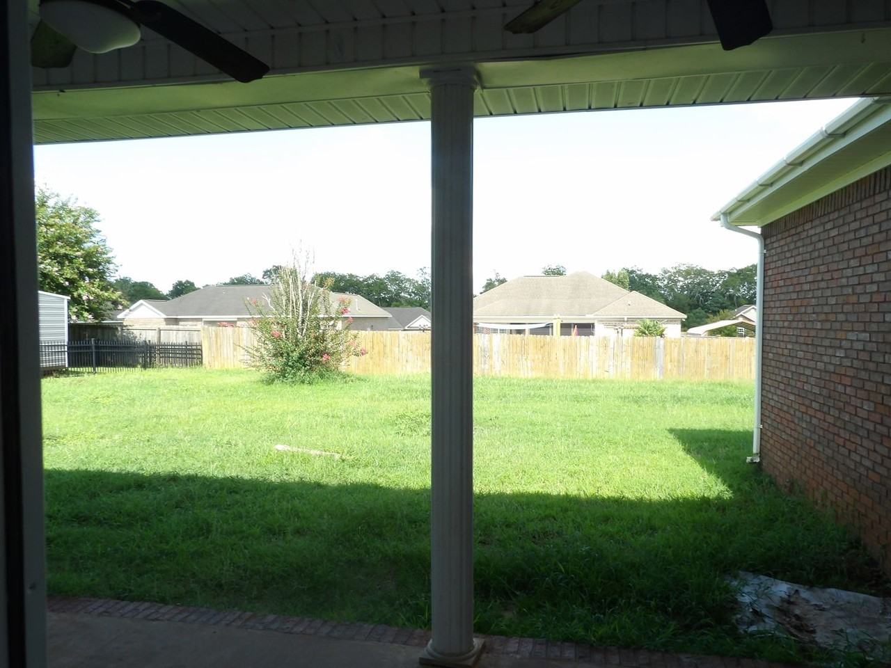 176 Hannah Rd - Photo 2 of 16