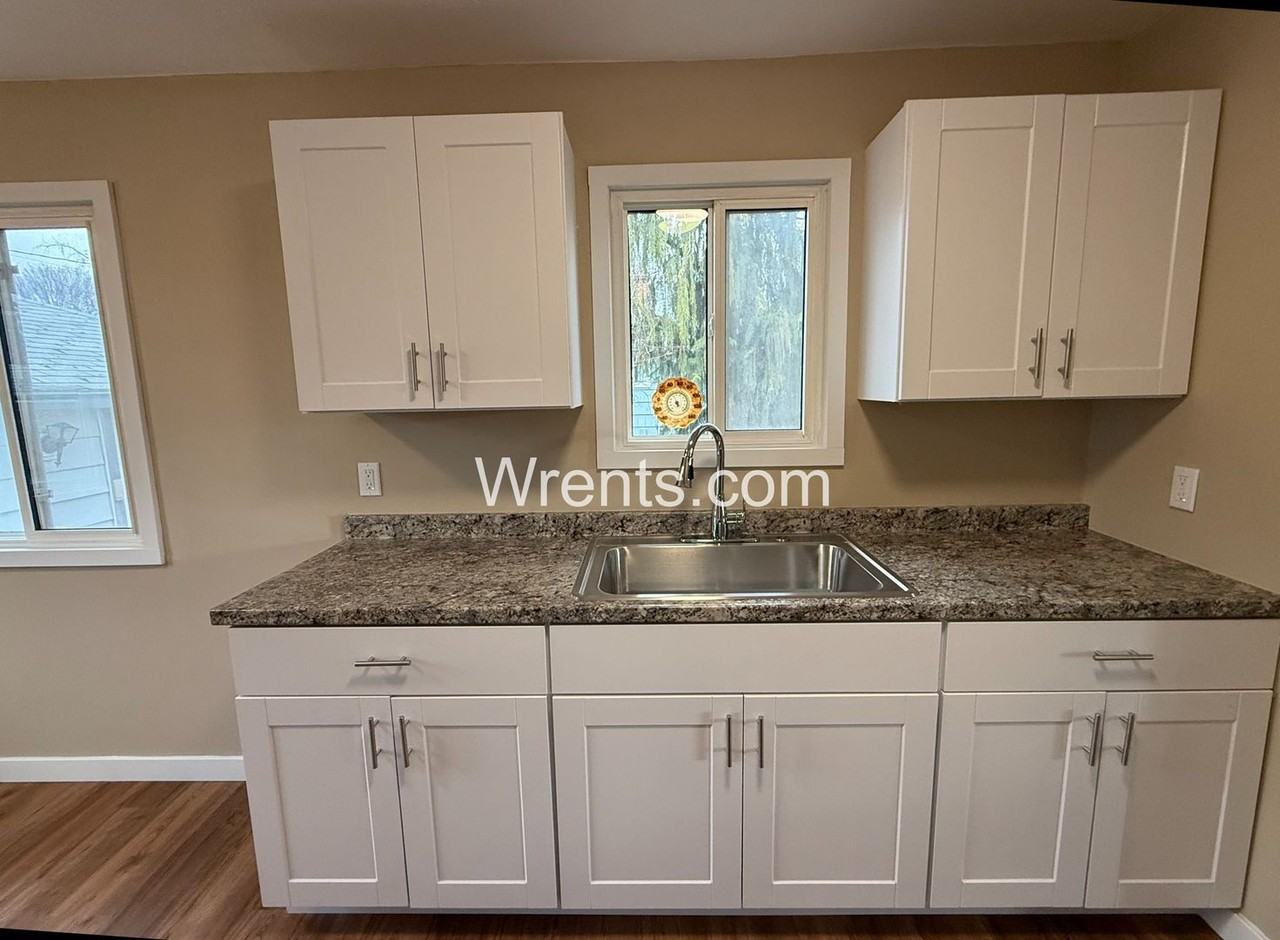 2917 N Willow Rd - Photo 5 of 27