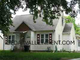 featured image of 1821 Forest Ave