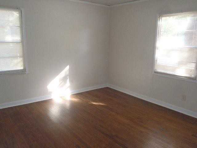 4090 Meadow Dr - Photo 6 of 9