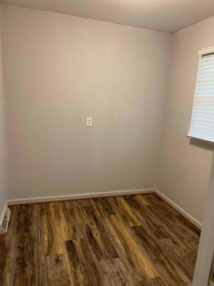 2602 Caroline St - Photo 3 of 30