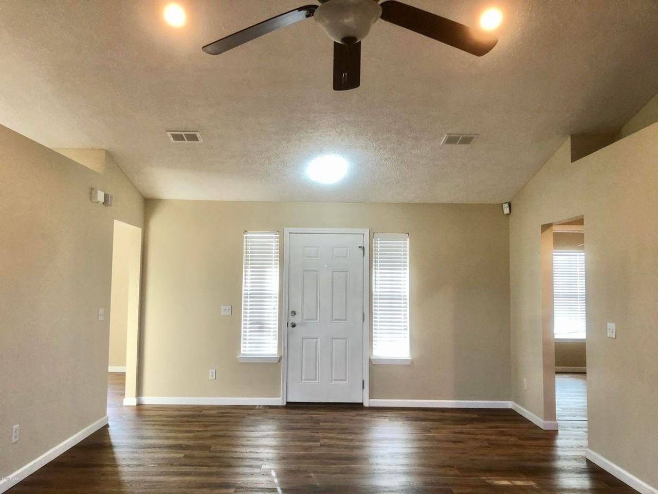 4906 Cherokee Heights Rd - Photo 2 of 7