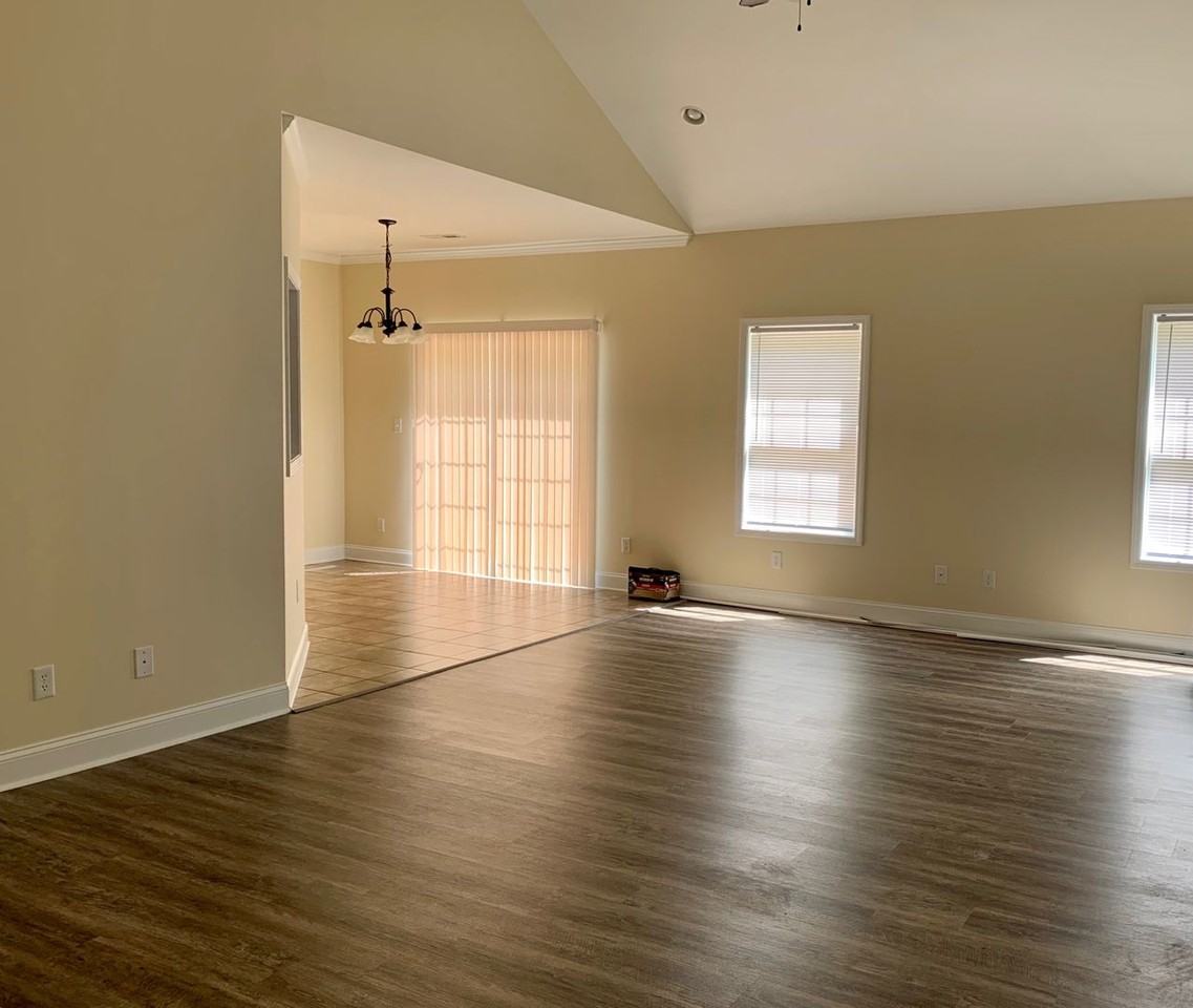 1008 Marley St - Photo 4 of 13