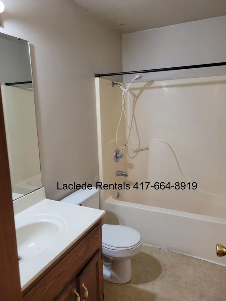 736 Parkhurst Dr - Photo 5 of 6