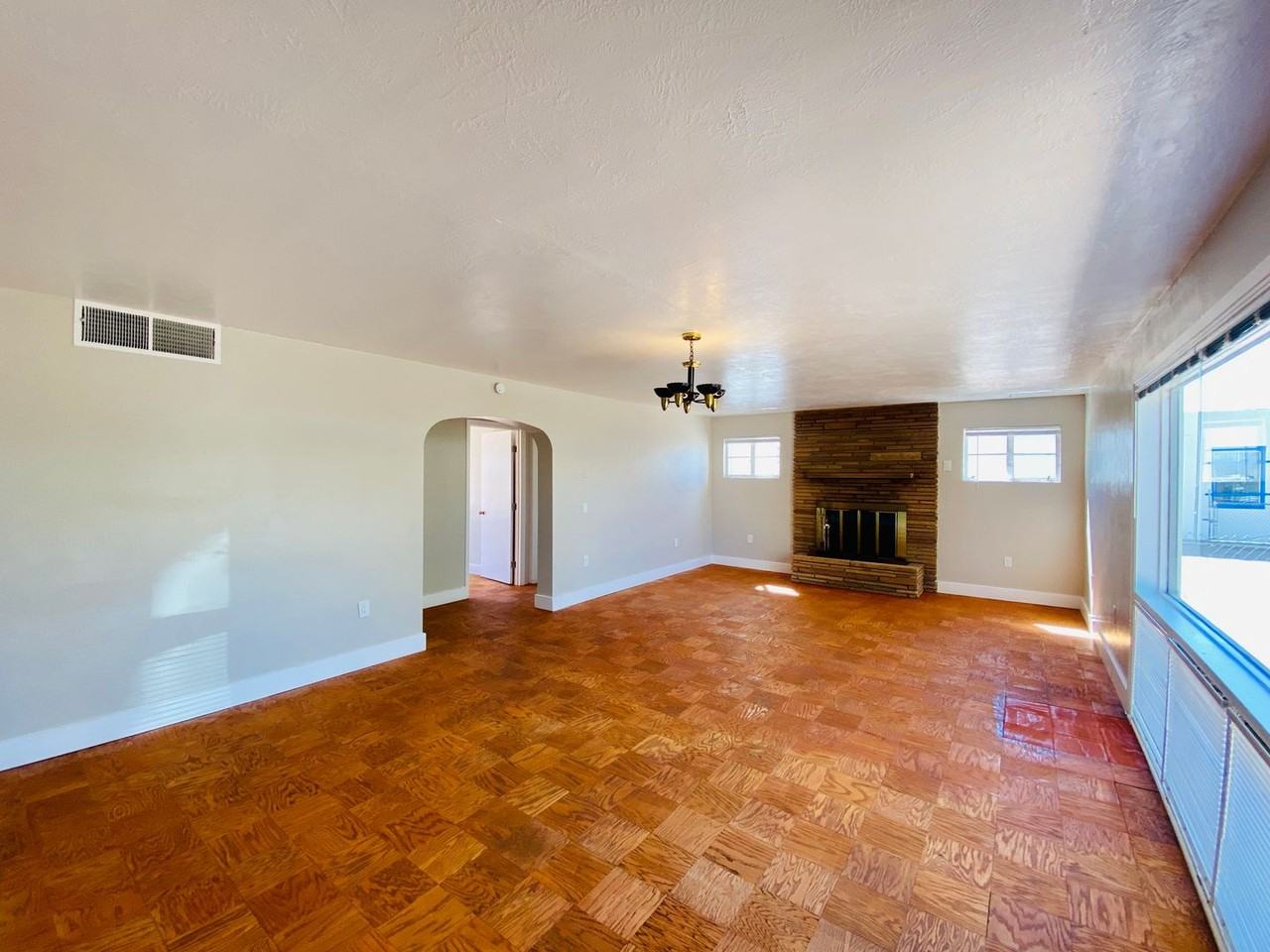 Copper 2625 - Photo 4 of 50