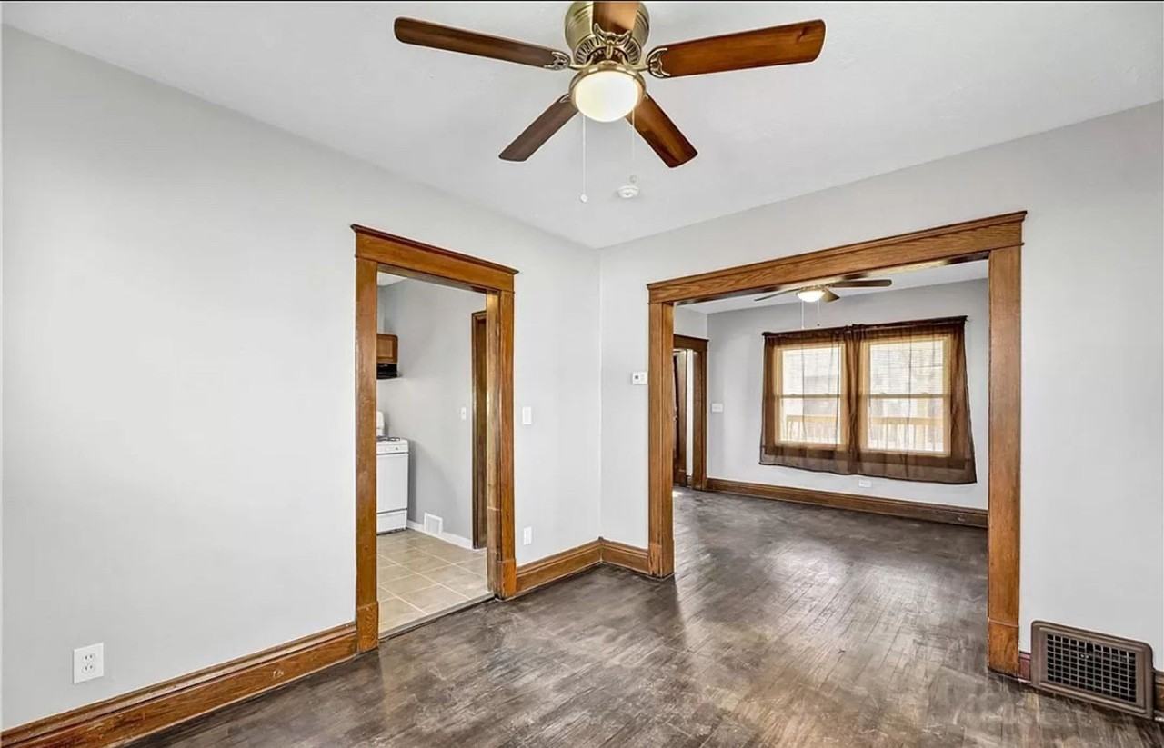 3514 Schiller Ave - Photo 3 of 26