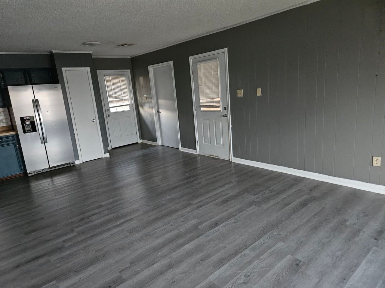 318 L Dubois Rd - Photo 3 of 5