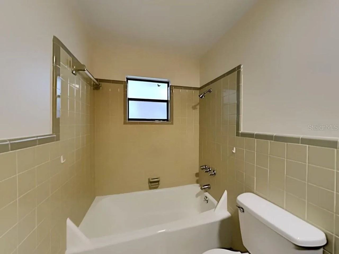 700 N Hawley St - Photo 4 of 5