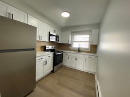 featured image of 411 High St