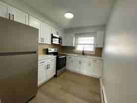 Town House Apts - Photo 1 of 1