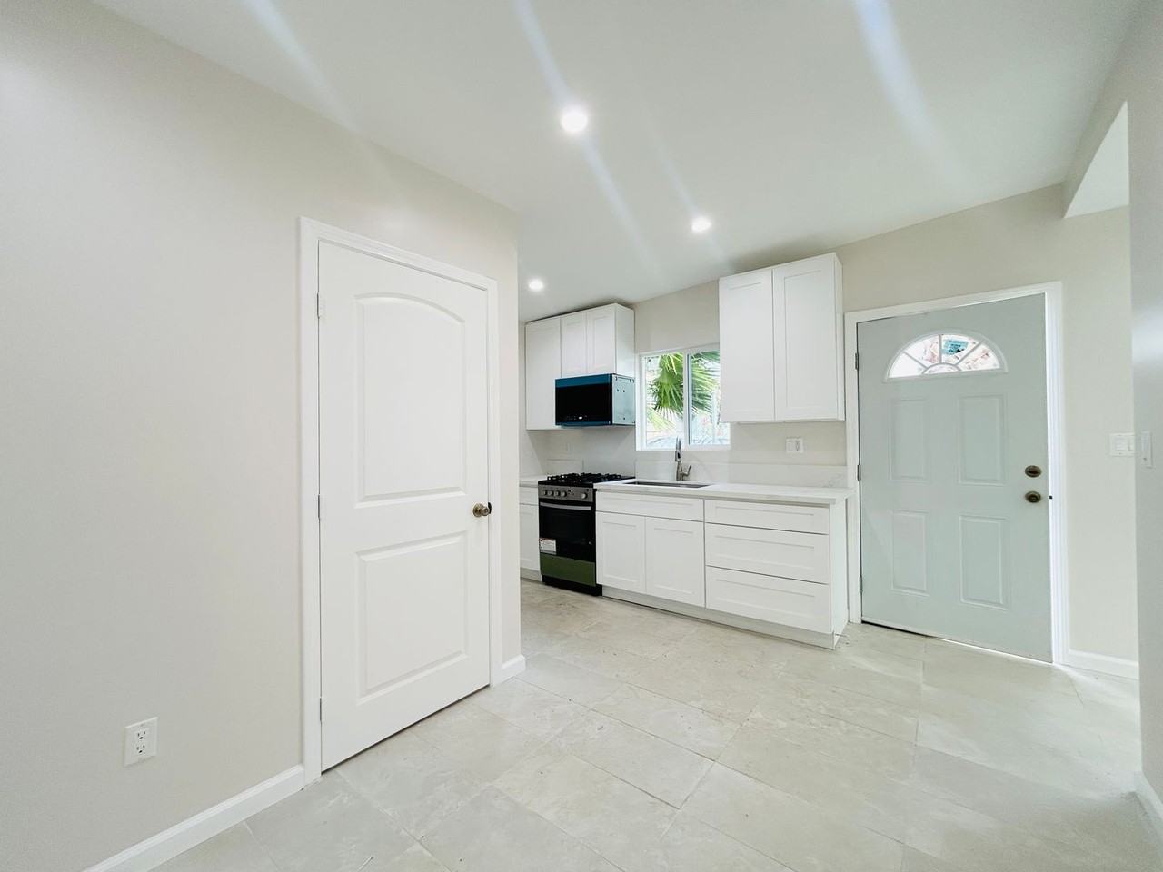 Sylvan Apartments - Photo 2 of 13