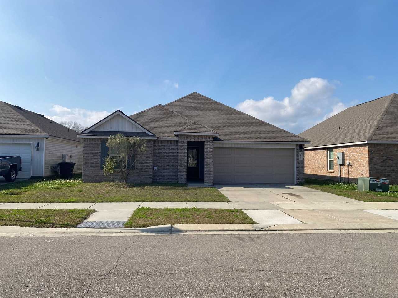 15819 Olive Grove Dr - Photo 2 of 18