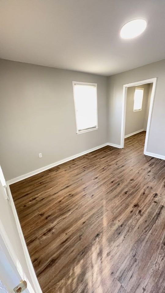 2255 Marble Ave - Photo 4 of 8