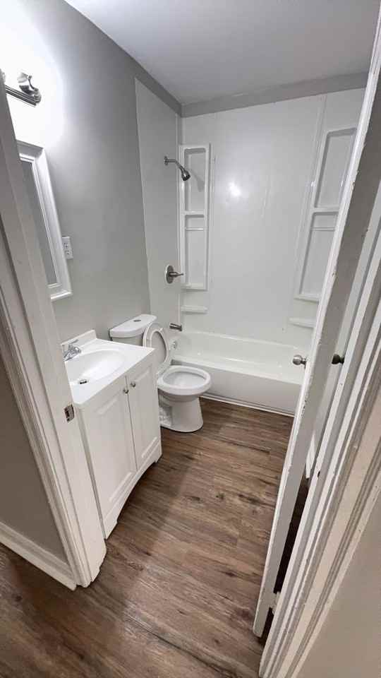 2255 Marble Ave - Photo 7 of 8