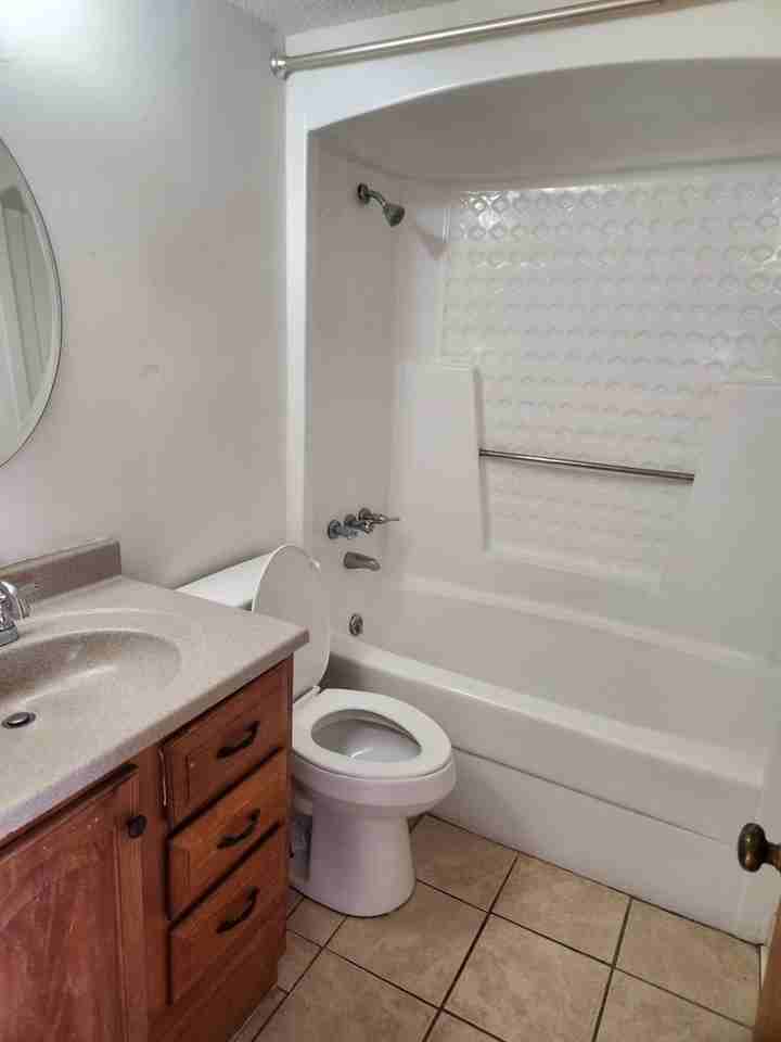 2009 Greene St #207 - Photo 5 of 8