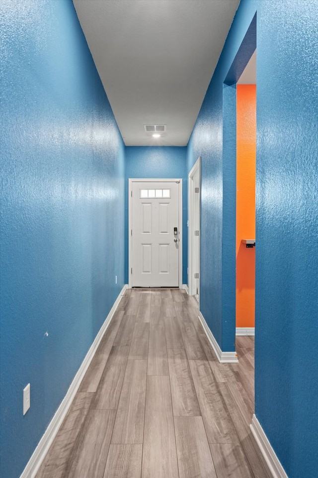 204 Jordan Valley Dr - Photo 3 of 39