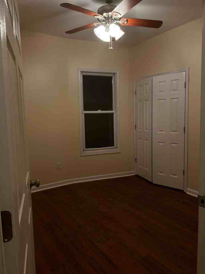 1326 E Gibson St - Photo 5 of 17