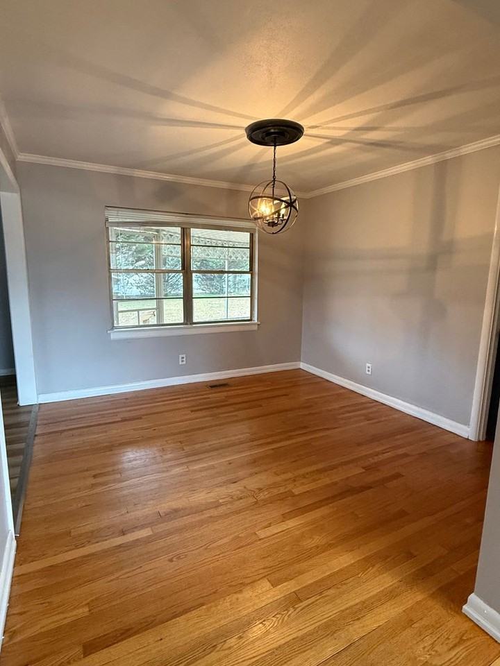 119 Haney Dr - Photo 4 of 9