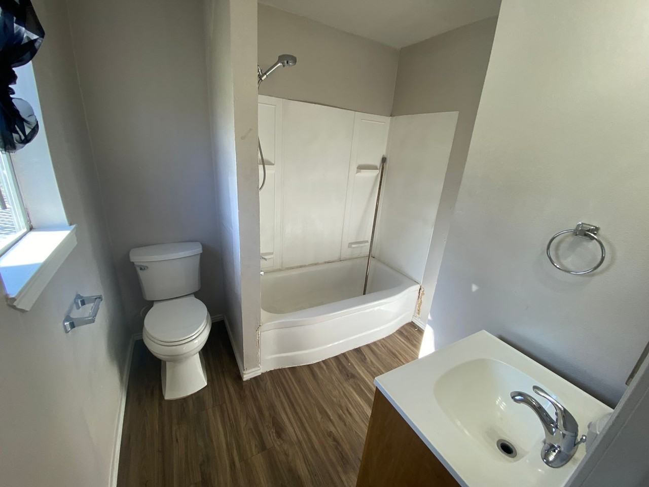 309 W Lincoln Ave - Photo 7 of 12