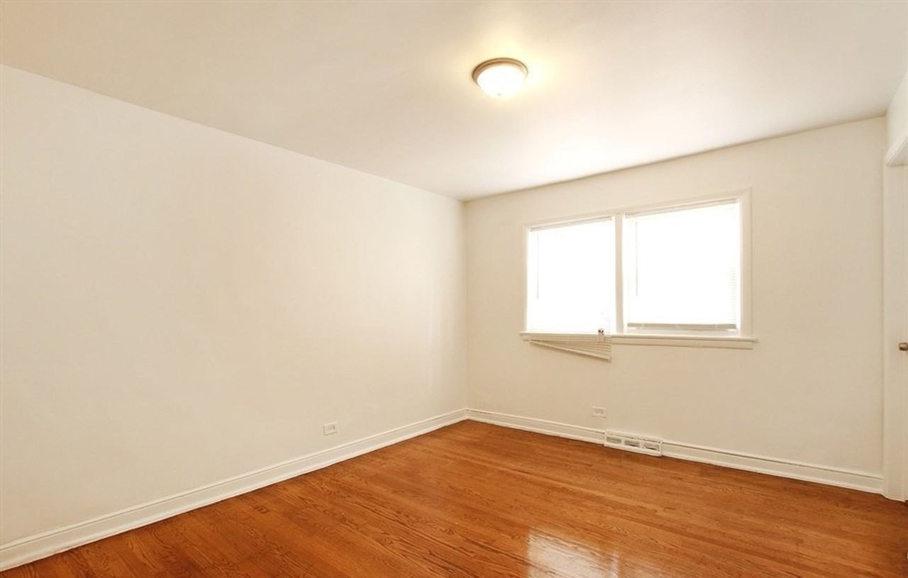 11143 S Dr Martin Luther King Jr Dr Chicago, IL 60628 - Photo 3 of 11