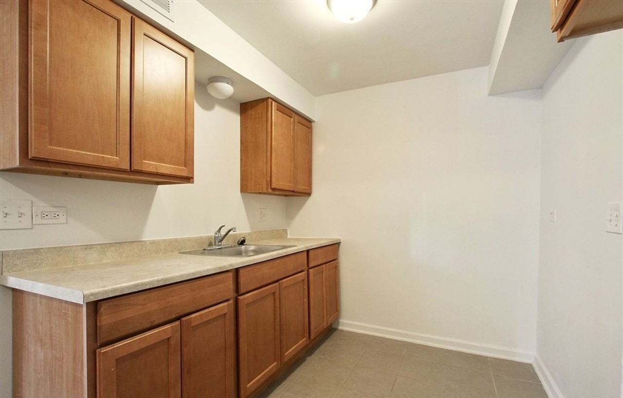 11143 S Dr Martin Luther King Jr Dr Chicago, IL 60628 - Photo 7 of 11