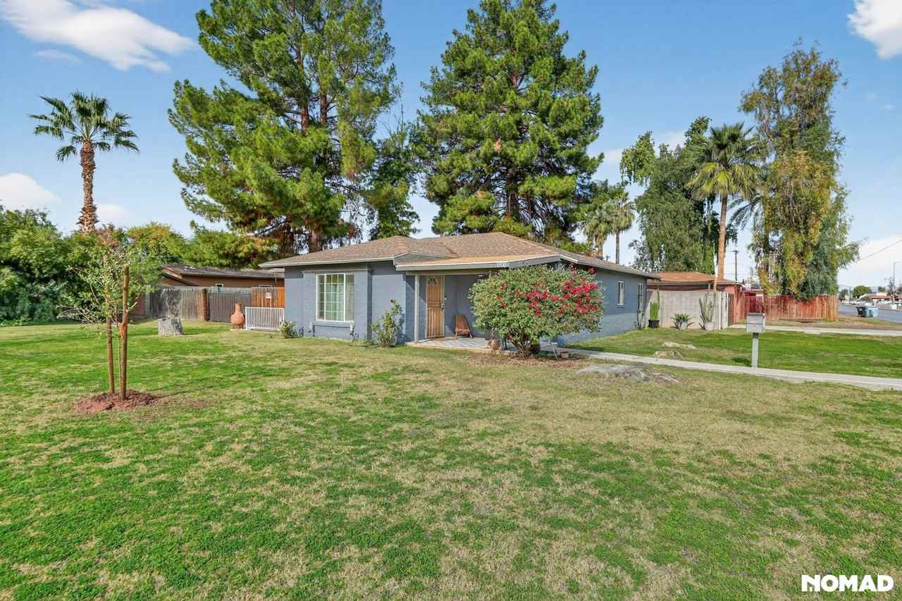 1700 W Elm St - Photo 3 of 32