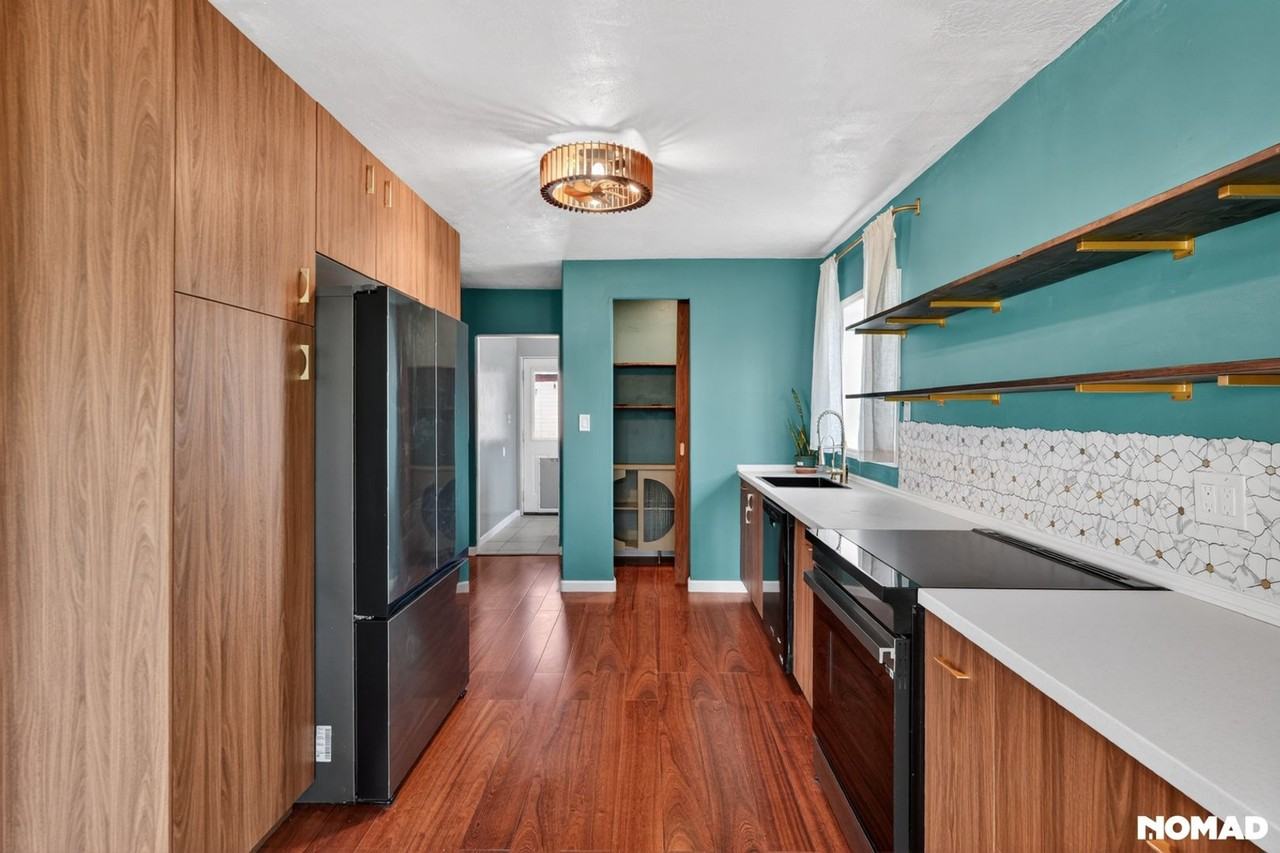 1700 W Elm St - Photo 6 of 32