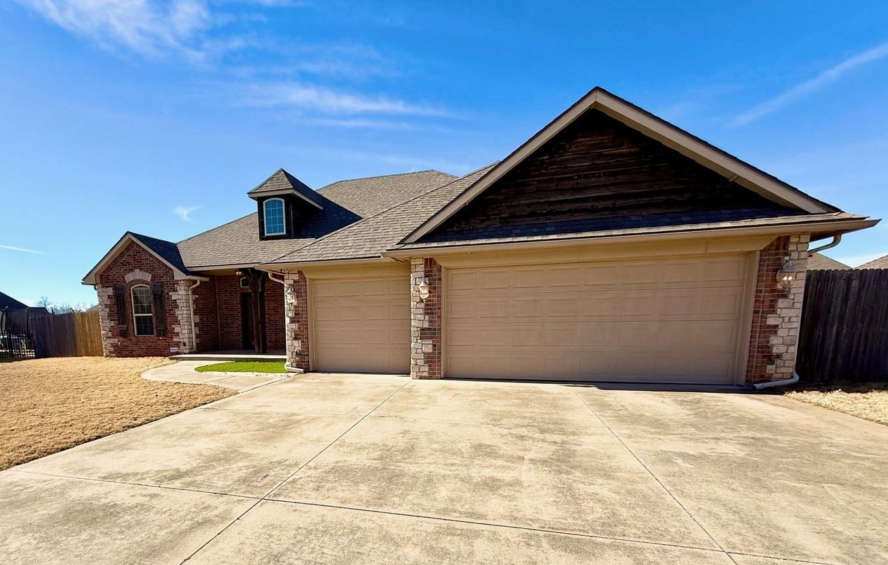 620 Summit Crest Ln - Photo 2 of 24