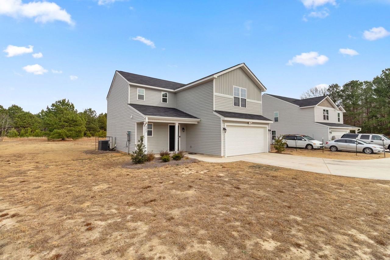 4993 Blue Springs Rd - Photo 3 of 33