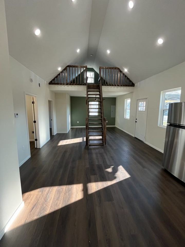 564 Polk St - Photo 5 of 14