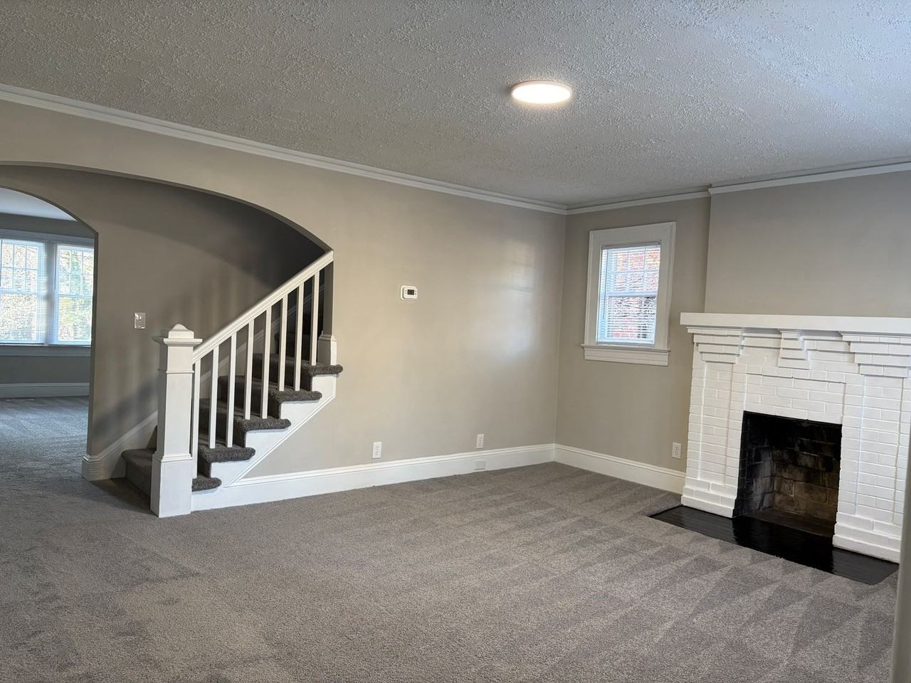 1108 S Main St - Photo 2 of 14