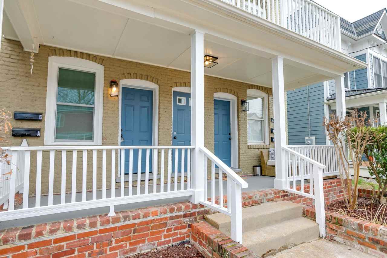 Great Renovated Two Bedroom Apt in the Heart of Church Hill - Photo 2 of 3