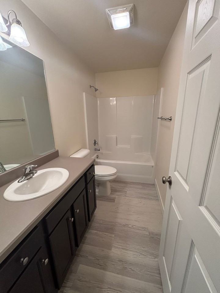 700 Pierre St - Photo 7 of 25