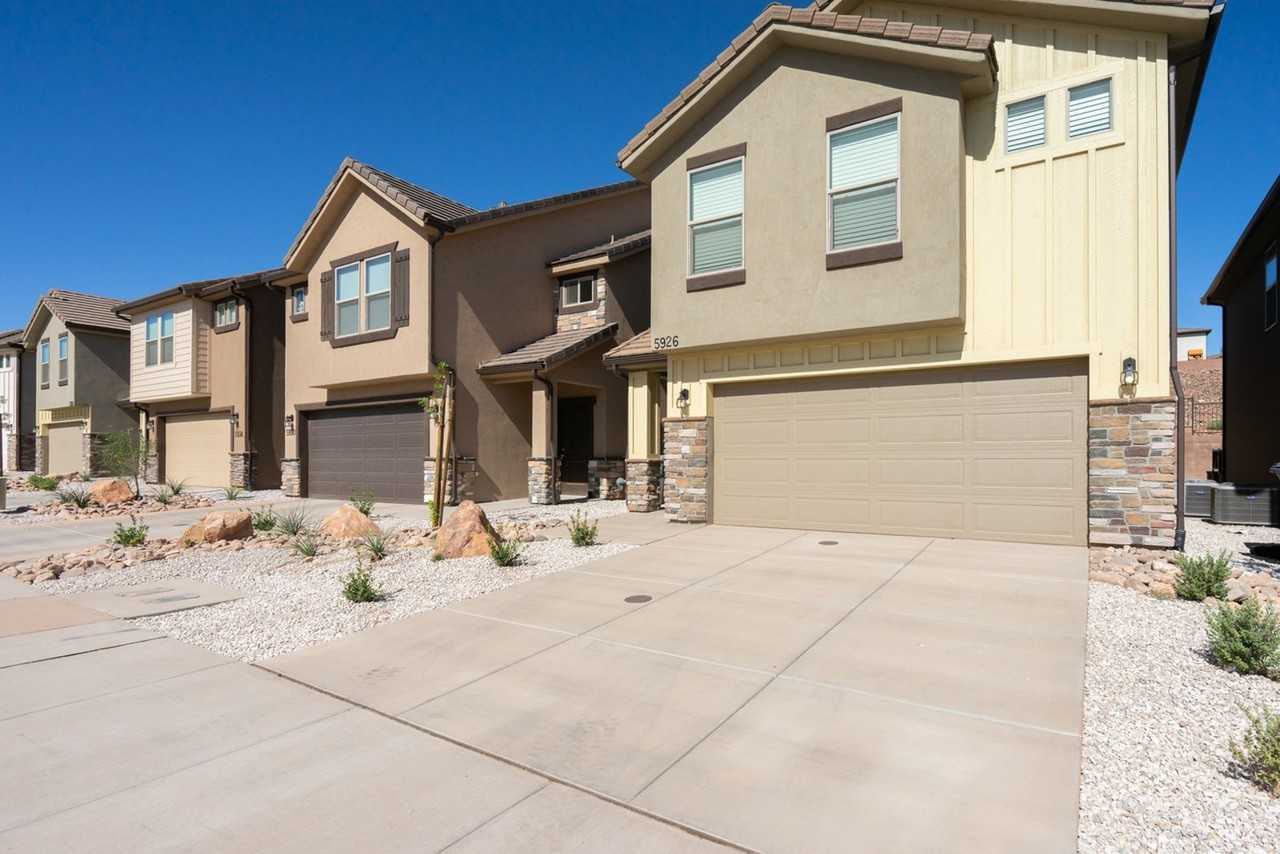 5926 S Challenger Way - Photo 7 of 50